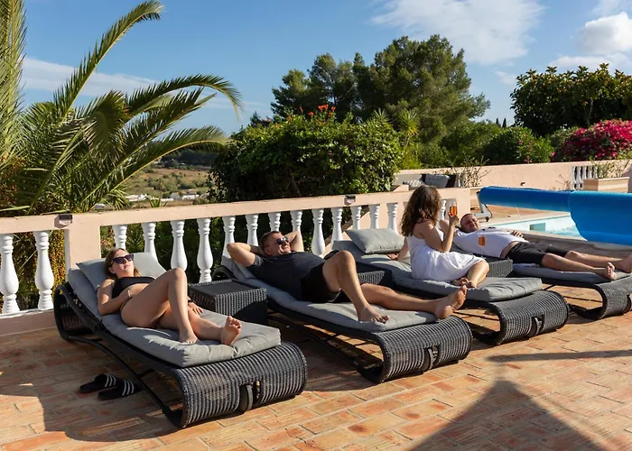 Dom wakacyjny Luxury Lge Pool Hot Tub